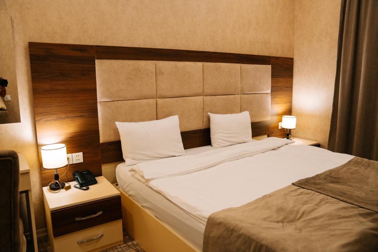 The Clocktower Hotel Baku Eksteriør billede