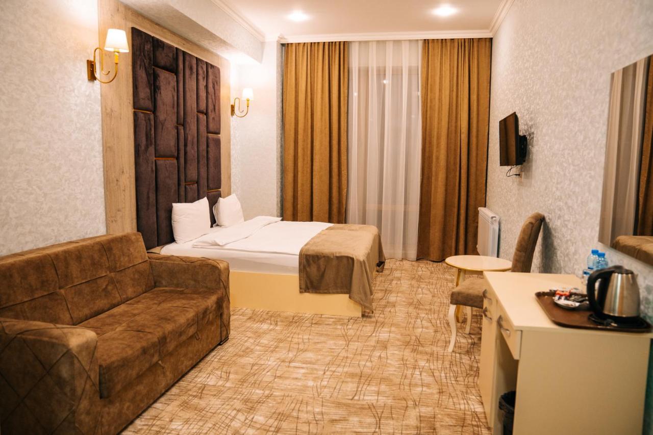 The Clocktower Hotel Baku Eksteriør billede
